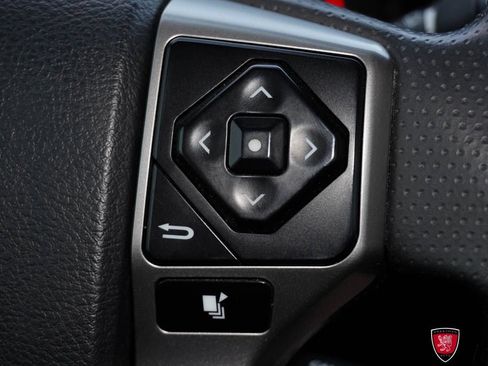 Used 2023 Toyota 4Runner SR5 AWD/4WD image 21