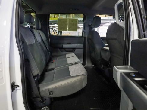 Used 2024 Ford F350 XLT w/ FX4 Off-Road Package image 25