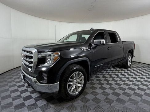 Used 2020 GMC Sierra 1500 SLE w/ SLE Value Package AWD/4WD image 2