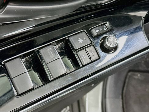 Used 2023 Subaru Solterra AWD image 15