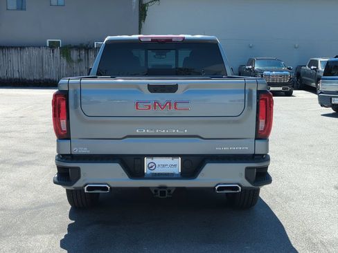 New 2026 GMC Sierra 1500 Denali w/ Denali Reserve Package AWD/4WD image 5