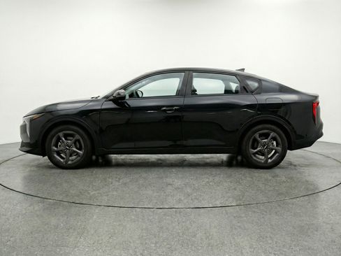 Used 2025 Kia K4 FWD image 5
