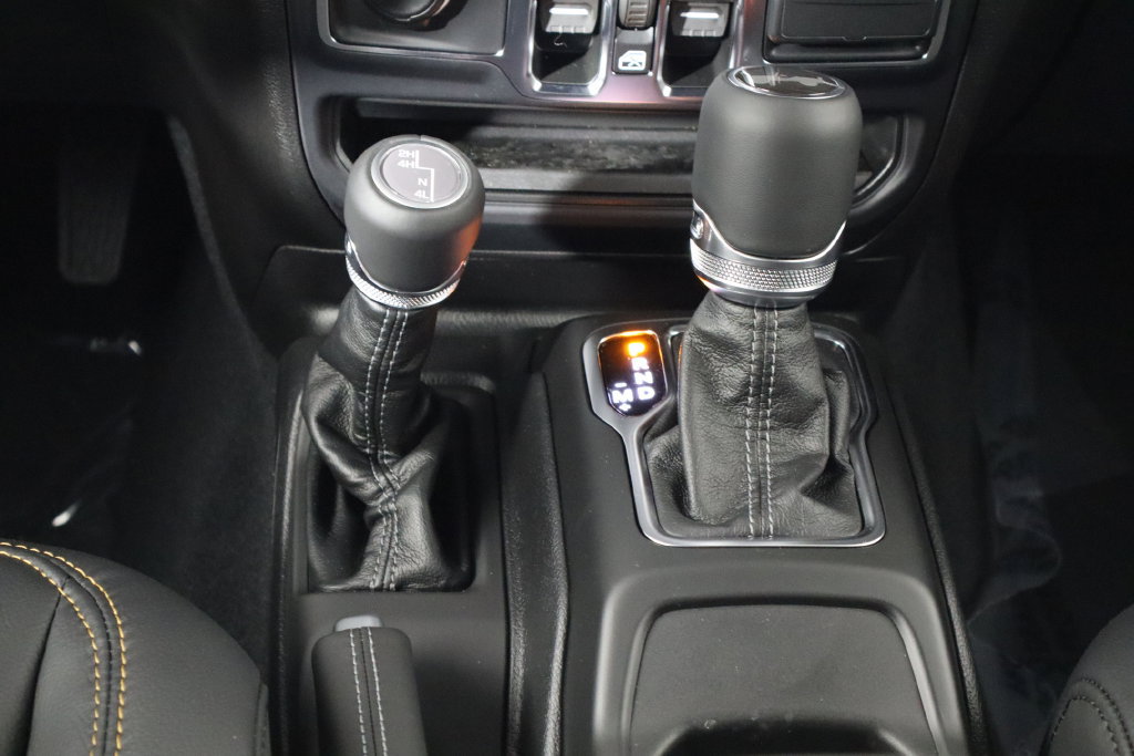 New 2027 Jeep Wrangler Unlimited Sahara AWD/4WD image 28