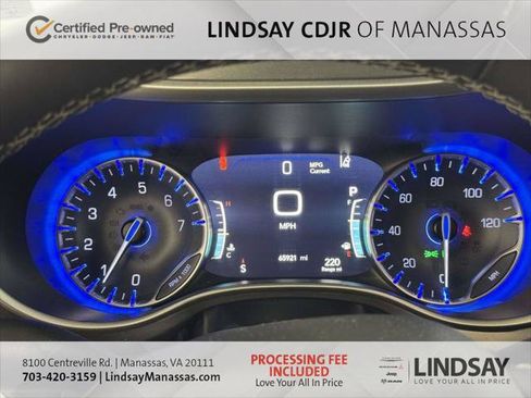 Certified 2023 Chrysler Pacifica Touring-L FWD image 12