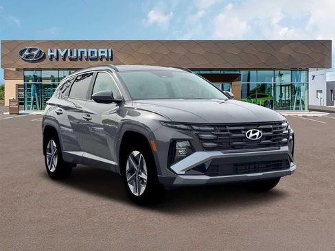 New 2026 Hyundai Tucson SEL image 11