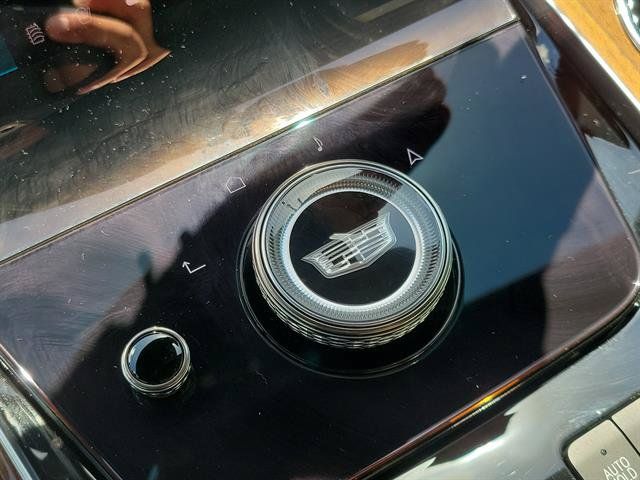 Certified 2026 Cadillac Escalade ESV Platinum Sport w/ LPO, ONYX Package AWD/4WD image 52