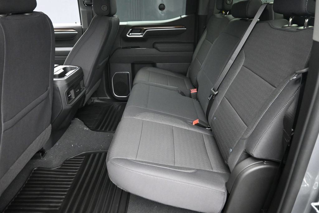 New 2026 Chevrolet Silverado 1500 RST w/ Convenience Package II AWD/4WD image 11