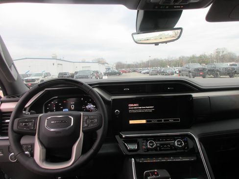 New 2026 GMC Sierra 1500 Denali image 17