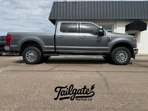 Used 2022 Ford F250 Lariat w/ Lariat Ultimate Package AWD/4WD image 1