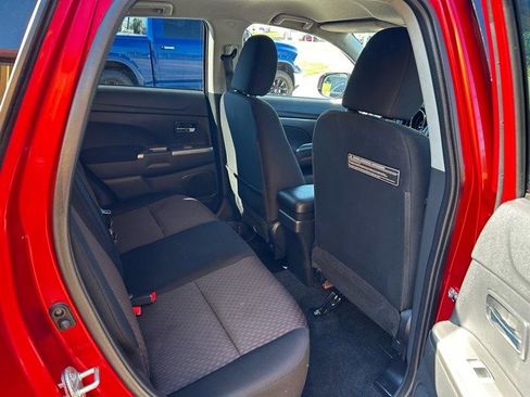 Used 2018 Mitsubishi Outlander Sport ES image 13