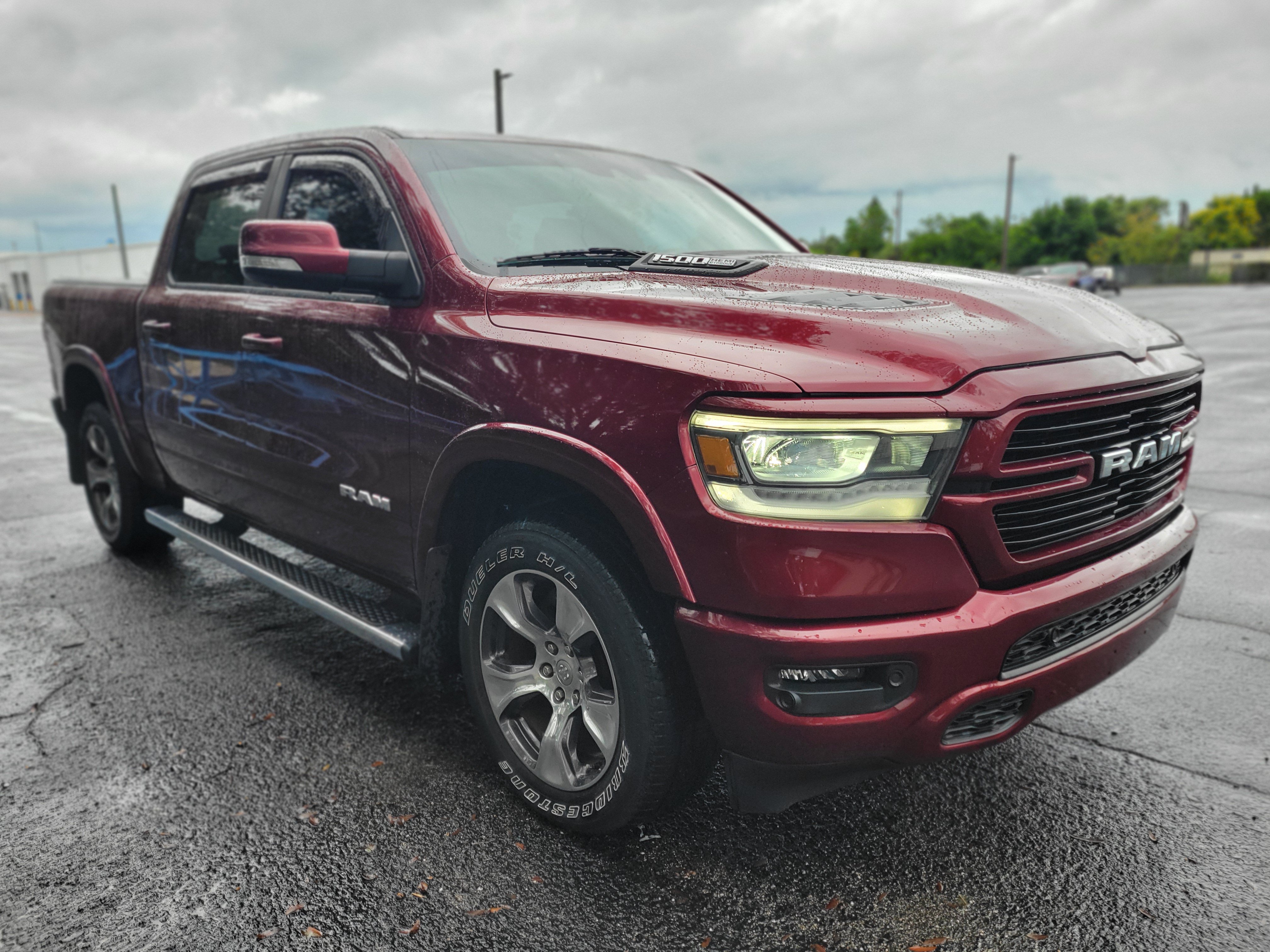 Used 2022 RAM 1500 Laramie AWD/4WD image 3