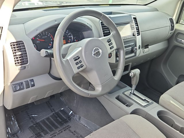 Used 2018 Nissan Frontier SV RWD image 10