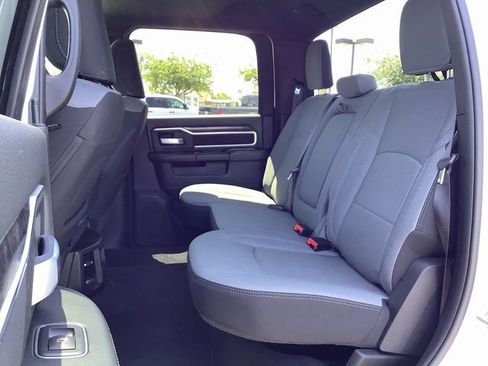 Used 2024 RAM 2500 Big Horn w/ Bed Utility Group image 23