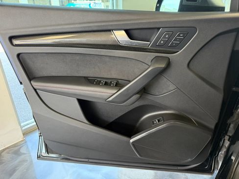 Used 2022 Audi SQ5 Premium Plus AWD/4WD image 31