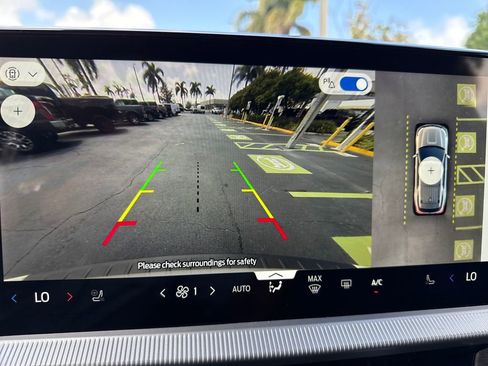 New 2026 Ford Explorer Platinum image 7