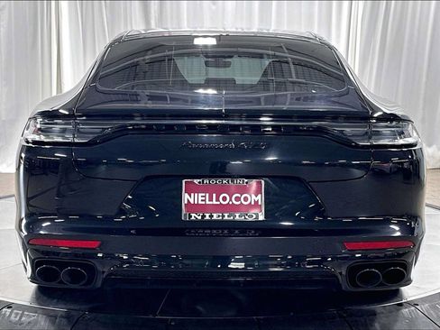 Used 2022 Porsche Panamera GTS AWD/4WD image 8