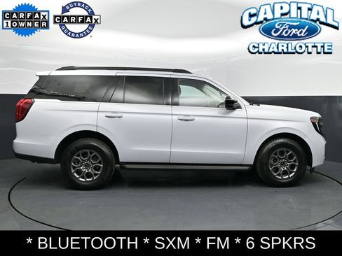 Used 2025 Ford Expedition Active RWD image 8