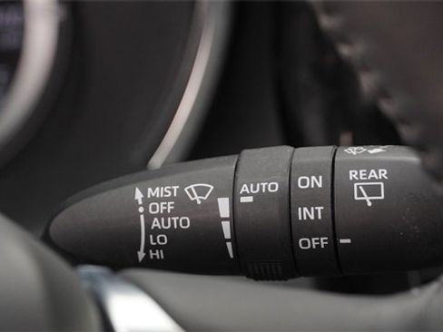 Used 2020 Toyota Highlander Platinum image 34