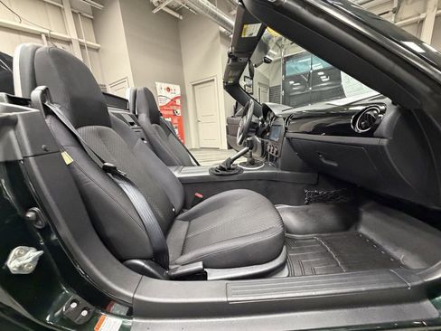 Used 2008 MAZDA MX-5 Miata Touring w/ Suspension Pkg image 36