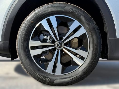 New 2026 Mercedes-Benz GLB 250 image 11