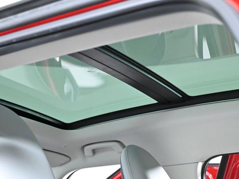 Used 2025 MINI Cooper Countryman SE w/ Comfort Package Max image 29