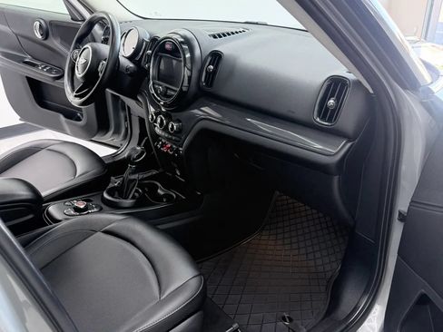 Used 2018 MINI Cooper Countryman FWD image 12
