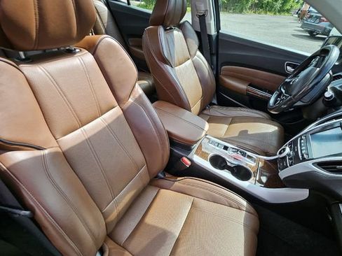 Used 2019 Acura TLX V6 SH-AWD w/ Technology Pkg image 18