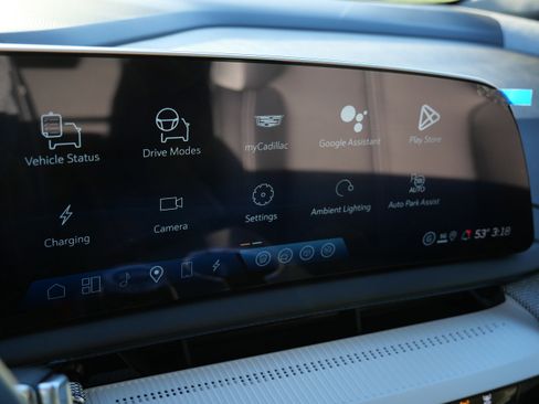 New 2026 Cadillac Optiq Sport 1 image 19