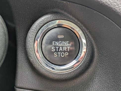 Used 2019 Subaru Forester Premium AWD/4WD image 27