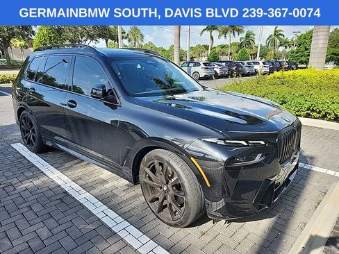 Used 2025 BMW X7 xDrive40i w/ M Sport Package AWD/4WD image 8