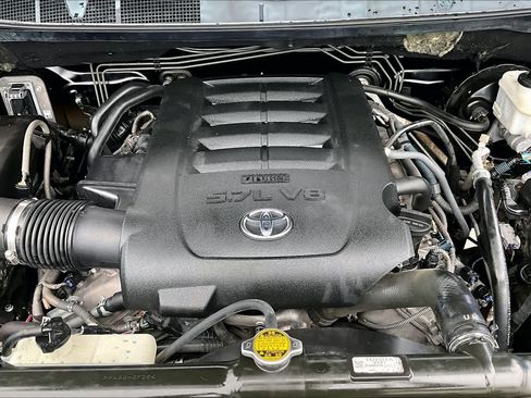 Used 2013 Toyota Tundra Platinum AWD/4WD image 31