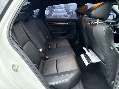 Certified 2019 Honda Accord Sport image 17