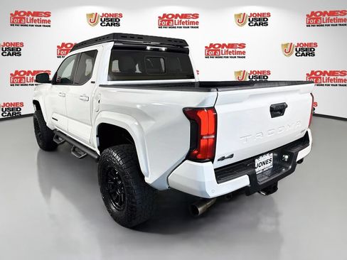 Used 2024 Toyota Tacoma SR5 AWD/4WD image 2