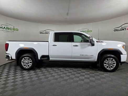 Used 2022 GMC Sierra 2500 Denali image 3