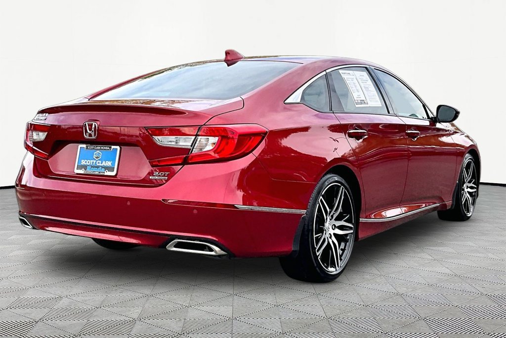 Used 2022 Honda Accord Touring image 6