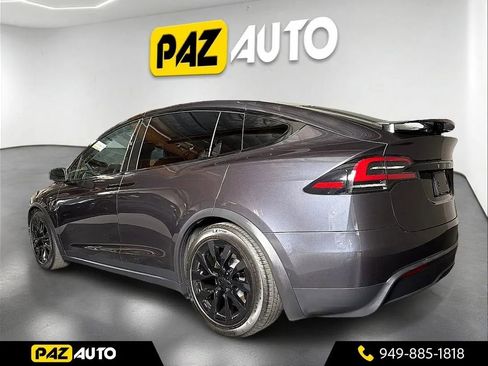 Used 2025 Tesla Model X AWD/4WD image 3
