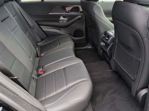 Certified 2025 Mercedes-Benz GLE 350 4MATIC image 21