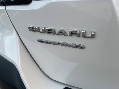 Certified 2022 Subaru Outback Premium image 8