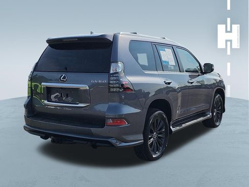 Used 2023 Lexus GX 460 Premium w/ Accessory Package AWD/4WD image 4