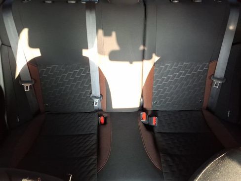Used 2023 Nissan Kicks SR FWD image 18