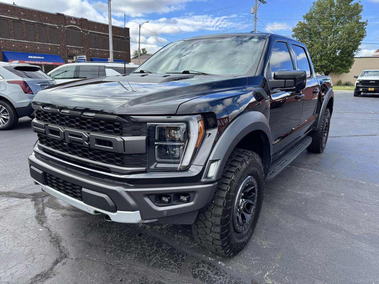 Used 2021 Ford F150 Raptor w/ Equipment Group 801A High AWD/4WD image 1