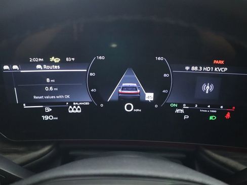 Used 2025 Audi Q5 2.0T Premium Plus w/ Premium Plus image 34