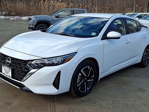 Certified 2025 Nissan Sentra SV w/ All-Weather Package image 4