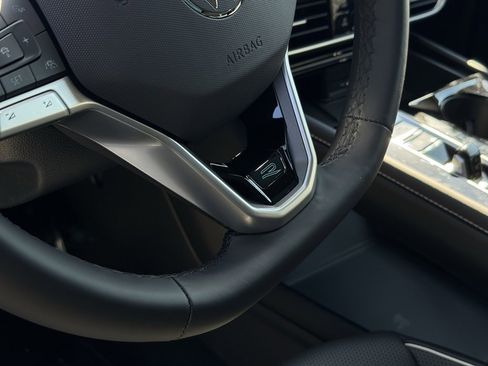 New 2026 Volkswagen Atlas SEL Premium R-Line image 25