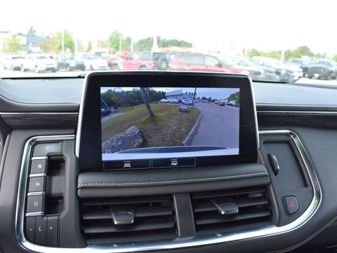 Used 2021 GMC Yukon XL SLT AWD/4WD image 20