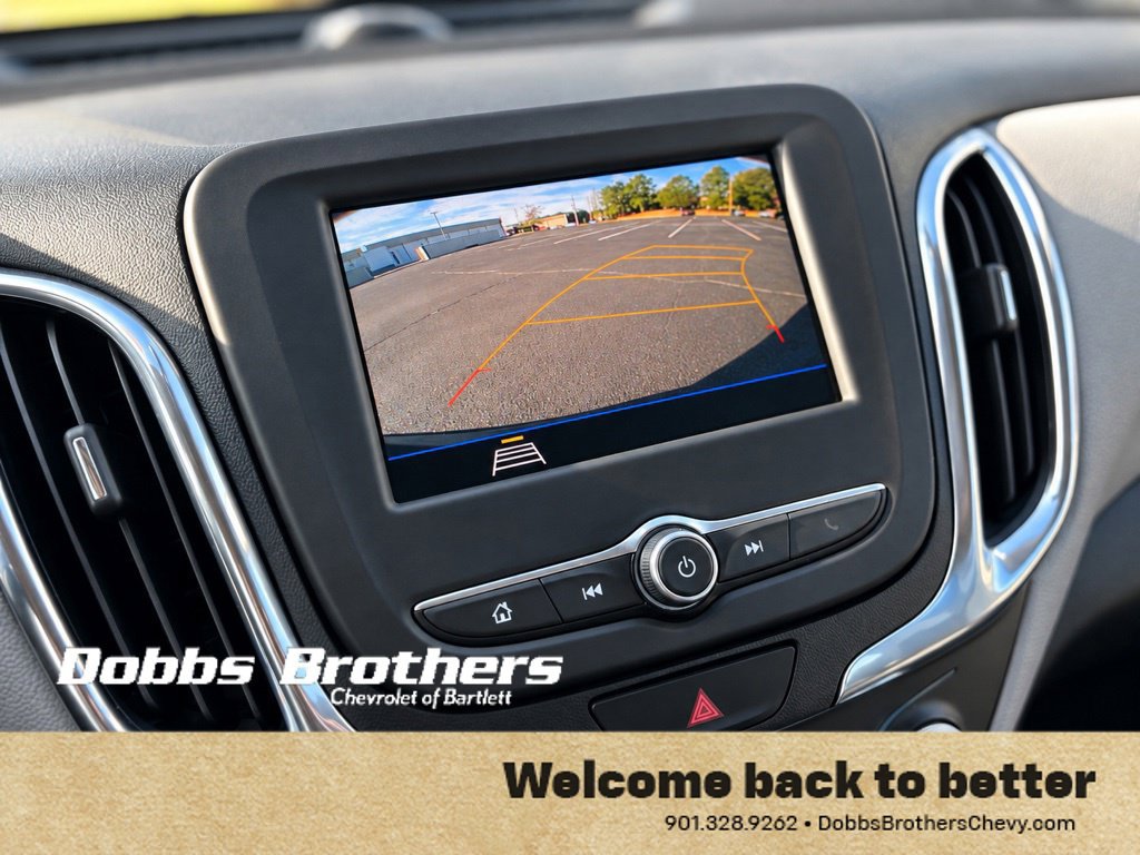 Used 2020 Chevrolet Equinox LS FWD image 13
