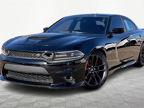 Used 2021 Dodge Charger Scat Pack image 2