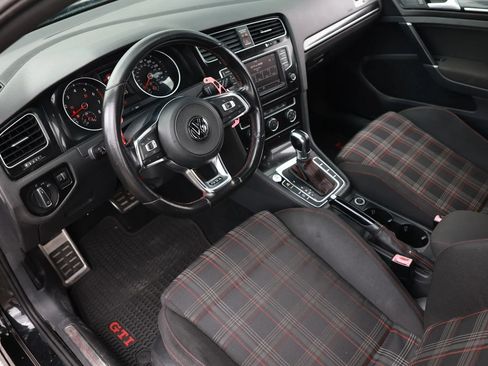 Used 2017 Volkswagen GTI Sport FWD image 10