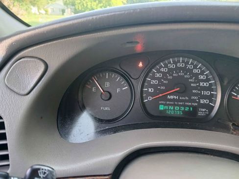 Used 2004 Chevrolet Impala FWD image 9