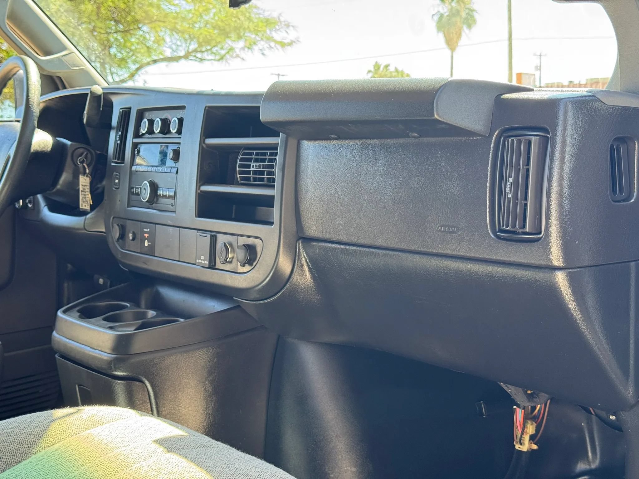 Used 2019 Chevrolet Express 2500 w/ Driver Convenience Package RWD image 24